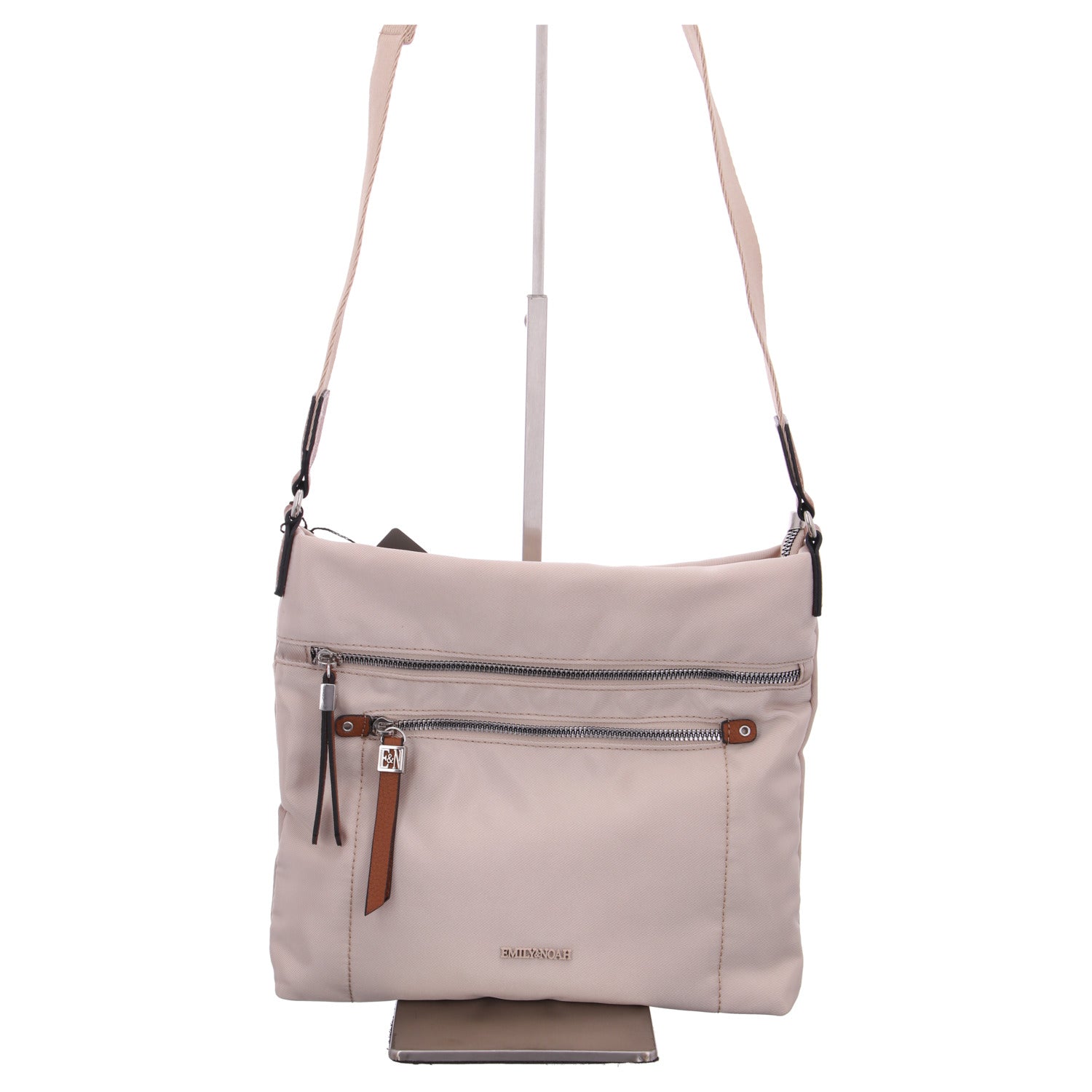 emily & noah E&N Esther Tasche Beige